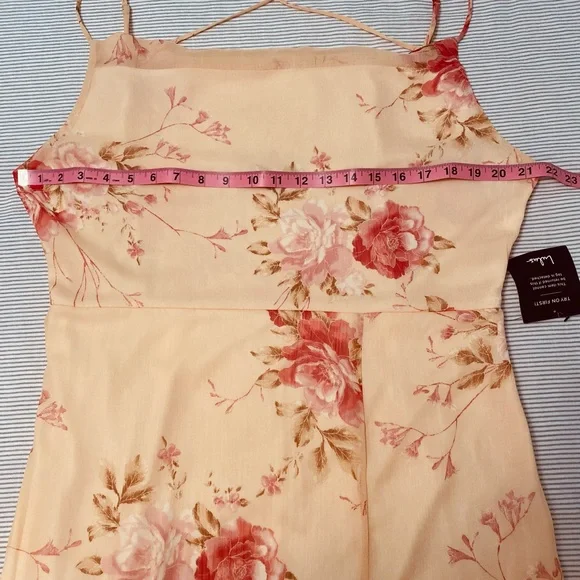 Lulu’s Floral Midi Dress NWT XL - Picture 8 of 11